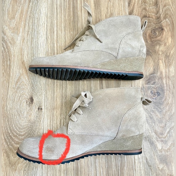 Susina Reid Sand SuedeWedge Lace Up Ankle Boots  Sz 8.5  EUC - Picture 6 of 7